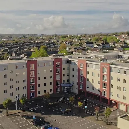 City Campus - Self Catering Aparthotel
