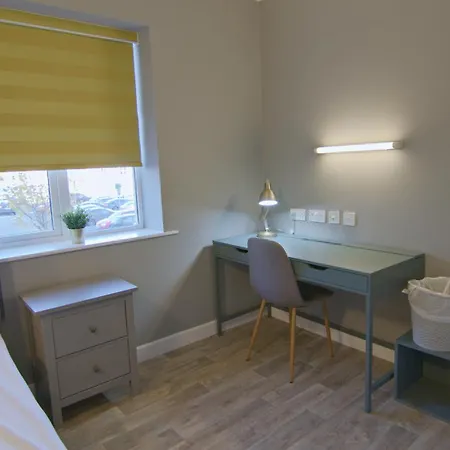 City Campus - Self Catering Aparthotel *