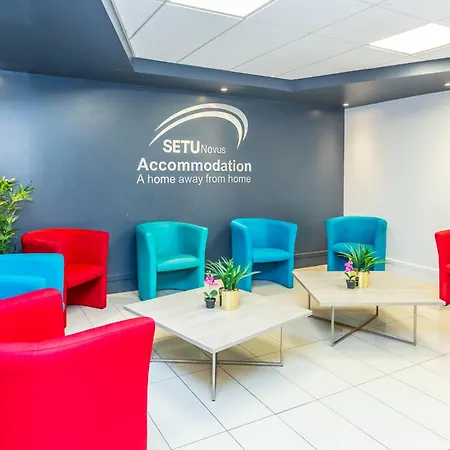 City Campus - Self Catering Aparthotel